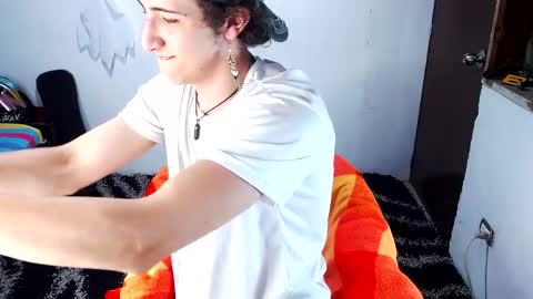 Snapshot of noah_sokolov_ chatting on June 2026 11:43:01 PM Kervs online show from June 2026 11:43:01 PM