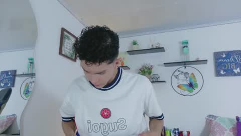 Snapshot of noah_tyler_ chatting on June 2026 07:06:02 PM noah tyler online show from June 2026 07:06:02 PM
