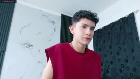 Snapshot of noah_tyler_ chatting on July 2026 07:13:02 PM noah tyler online show from July 2026 07:13:02 PM