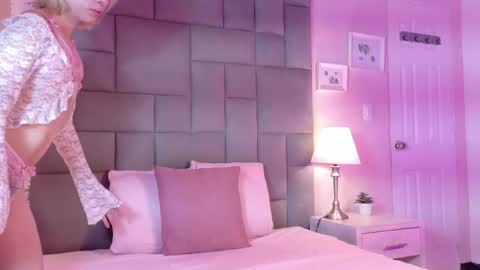 Noah   online show from April 2026 02:08:02 PM