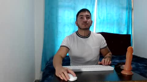 noahmurillo online show from May 2026 06:25:01 PM