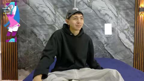 Snapshot of noahwalker__ chatting on June 2026 11:10:01 AM online show from June 2026 11:10:01 AM