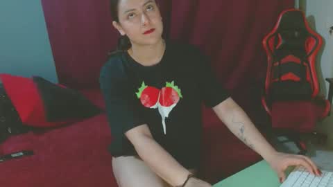 Noamartin online show from February 2025 01:34:01 AM