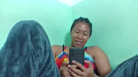 Snapshot of noellah chatting on May 2026 03:33:01 AM noellah online show from May 2026 03:33:01 AM