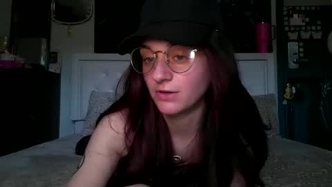 Snapshot of noelle1229 chatting on March 2026 07:08:02 PM Noelle online show from March 2026 07:08:02 PM