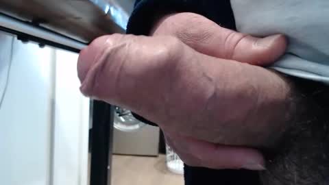 nofacedad90 online show from April 2026 03:05:01 PM