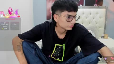 Noha Scott online show from April 2026 10:56:02 PM