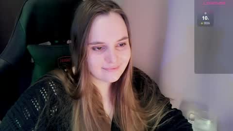 noir_ember_ online show from May 2026 05:40:02 PM