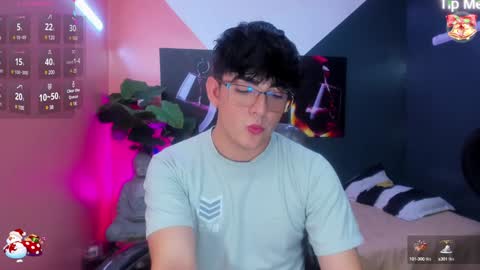 Nolan  online show from December 2024 06:20:01 PM