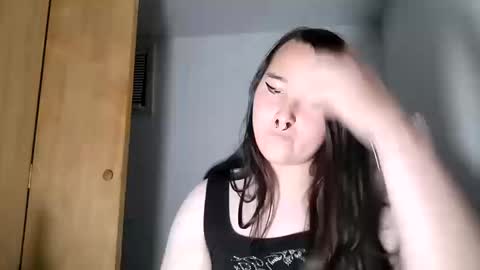 Snapshot of nonbinarybeauty20 chatting on October 2025 02:01:02 AM nonbinarybeauty20 online show from October 2025 02:01:02 AM