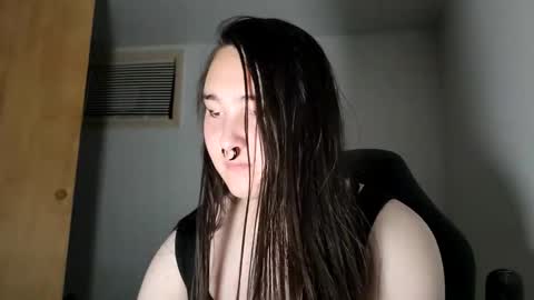 Snapshot of nonbinarybeauty20 chatting on November 2025 09:30:02 AM nonbinarybeauty20 online show from November 2025 09:30:02 AM