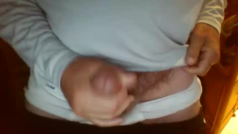 Snapshot of noonand chatting on October 2025 04:51:01 PM Danny online show from October 2025 04:51:01 PM