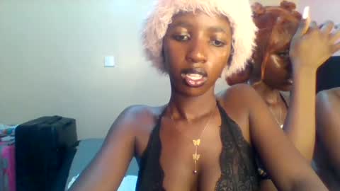 Norababy20 online show from June 2026 09:19:02 AM