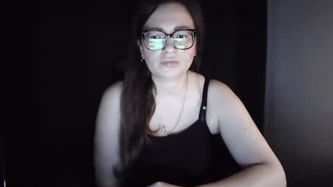 Snapshot of norasexymilf chatting on July 2026 09:35:02 AM NoraSexyMilf online show from July 2026 09:35:02 AM