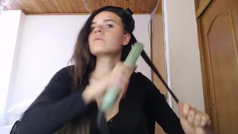 noreen_ online show from February 2026 07:21:01 PM