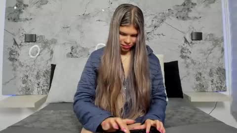 Snapshot of norki_ chatting on June 2026 11:43:01 AM Norki online show from June 2026 11:43:01 AM