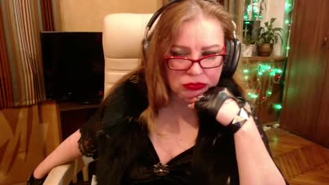 miss Tress online show from March 2026 09:11:01 PM