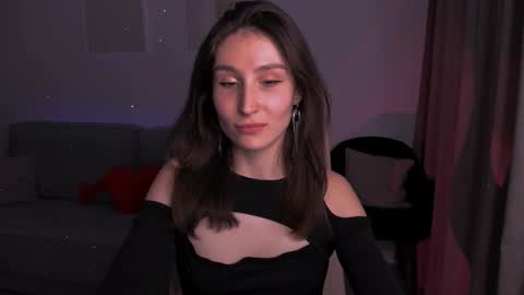 Snapshot of north_valkyrie chatting on December 2024 05:00:01 PM Hazel online show from December 2024 05:00:01 PM