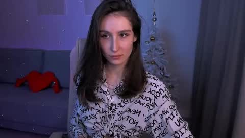 Snapshot of north_valkyrie chatting on February 2025 09:06:01 PM Hazel online show from February 2025 09:06:01 PM