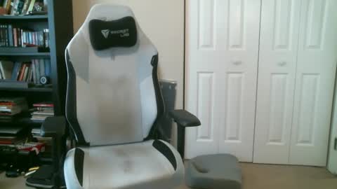 Snapshot of notg72 chatting on September 2025 03:46:02 PM notg72 online show from September 2025 03:46:02 PM