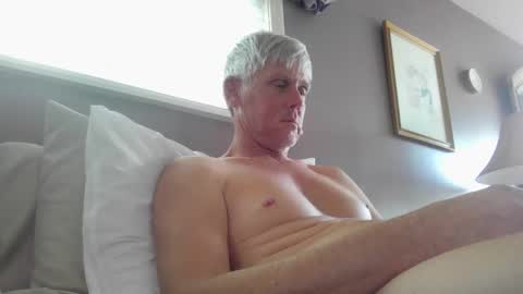 notimeoff562 online show from May 2026 10:27:02 PM