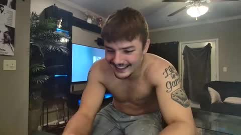 Snapshot of notoribliss chatting on October 2025 02:48:02 AM Riley online show from October 2025 02:48:02 AM