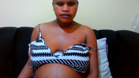Snapshot of notoy1 chatting on July 2026 01:52:01 AM notoy1 online show from July 2026 01:52:01 AM