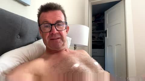 Snapshot of nottsaust chatting on June 2026 01:17:02 AM Nottsaust online show from June 2026 01:17:02 AM