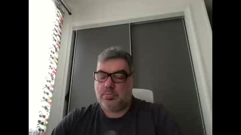 Snapshot of nounoursss974 chatting on January 2025 11:50:01 AM sweet bear online show from January 2025 11:50:01 AM