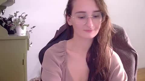 nova_mystic online show from October 2025 01:23:01 PM