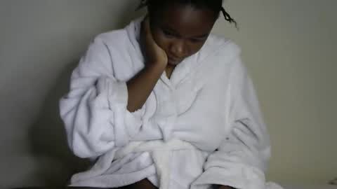 novaah online show from April 2026 12:16:02 AM