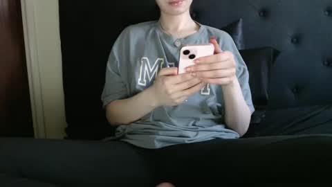Snapshot of novafrey chatting on April 2026 07:30:02 PM Olivia online show from April 2026 07:30:02 PM