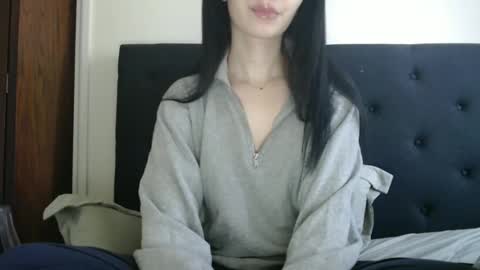 Snapshot of novafrey chatting on May 2026 01:19:01 PM Olivia online show from May 2026 01:19:01 PM