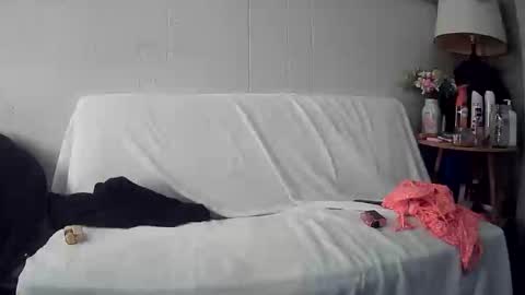 LucidXotix online show from April 2026 12:35:02 AM