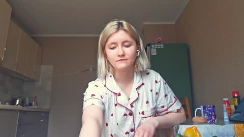 Snapshot of novastoyer chatting on March 2026 09:26:02 AM Mia Blake online show from March 2026 09:26:02 AM