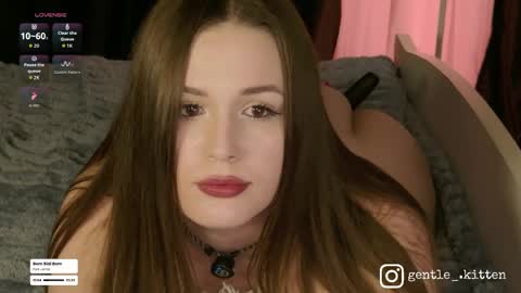 NovaTemptres online show from March 2026 09:09:01 PM