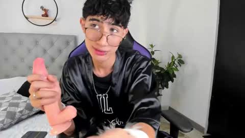 Nova online show from January 2025 03:38:01 AM