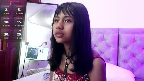 Snapshot of nubesnubladas chatting on October 2025 03:45:01 AM NubesNubladas online show from October 2025 03:45:01 AM