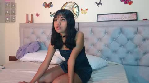 NubesNubladas online show from November 2025 09:26:02 PM