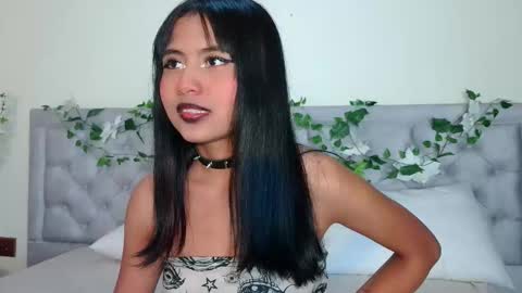 NubesNubladas online show from March 2026 03:56:01 AM