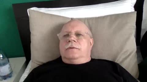 nukiss online show from April 2026 12:11:02 PM