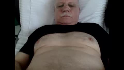 nukiss online show from April 2026 01:45:01 PM