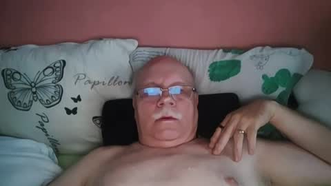 nukiss online show from July 2026 11:58:02 AM