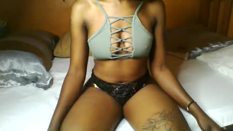 Snapshot of nukshypipi chatting on May 2026 09:23:02 PM nukshypipi online show from May 2026 09:23:02 PM