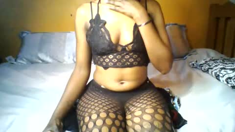 Snapshot of nukshypipi chatting on June 2026 10:05:02 AM nukshypipi online show from June 2026 10:05:02 AM