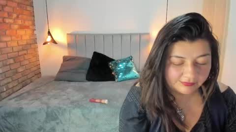 NURY FOX online show from April 2026 08:13:02 PM