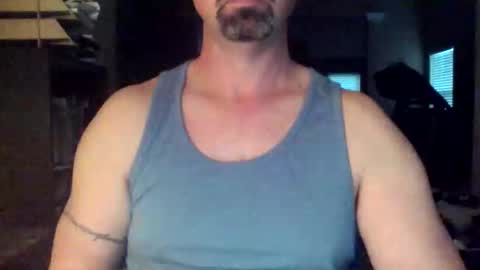 nvrenuff1979 online show from January 2026 12:31:01 PM