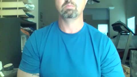 nvrenuff1979 online show from April 2026 11:35:01 AM