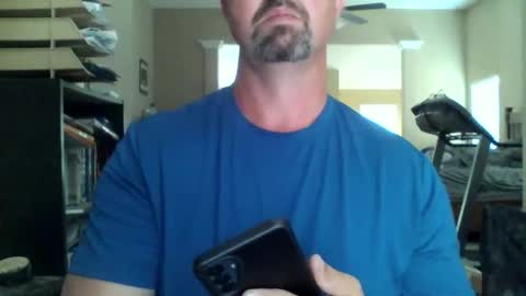 nvrenuff1979 online show from April 2026 06:55:01 PM