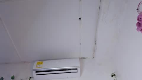 Snapshot of nya_brown chatting on March 2026 07:57:02 AM Nya online show from March 2026 07:57:02 AM